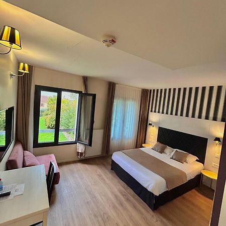 Thoiry Etoile Lodge Ngoại thất bức ảnh