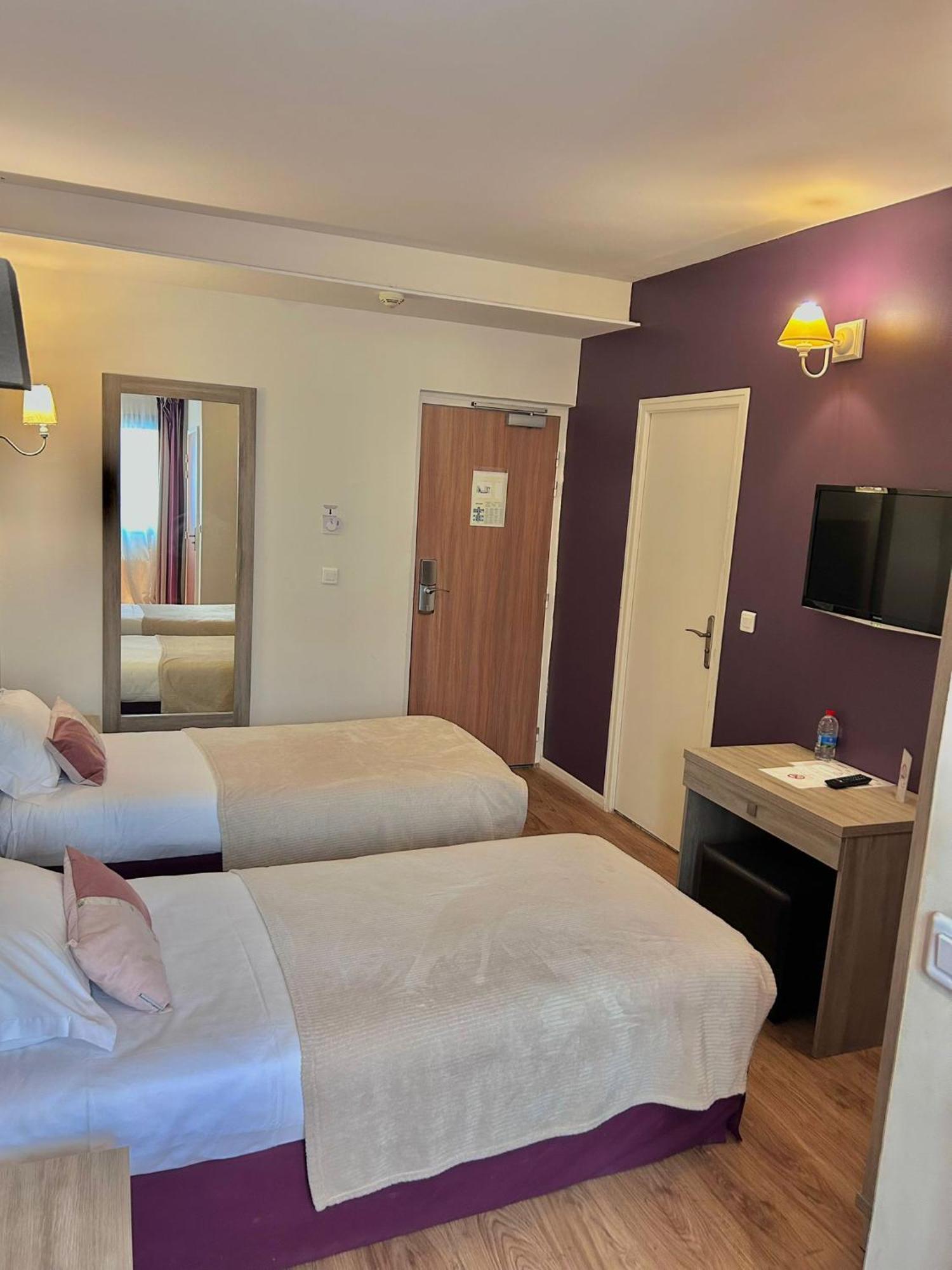 Thoiry Etoile Lodge Ngoại thất bức ảnh
