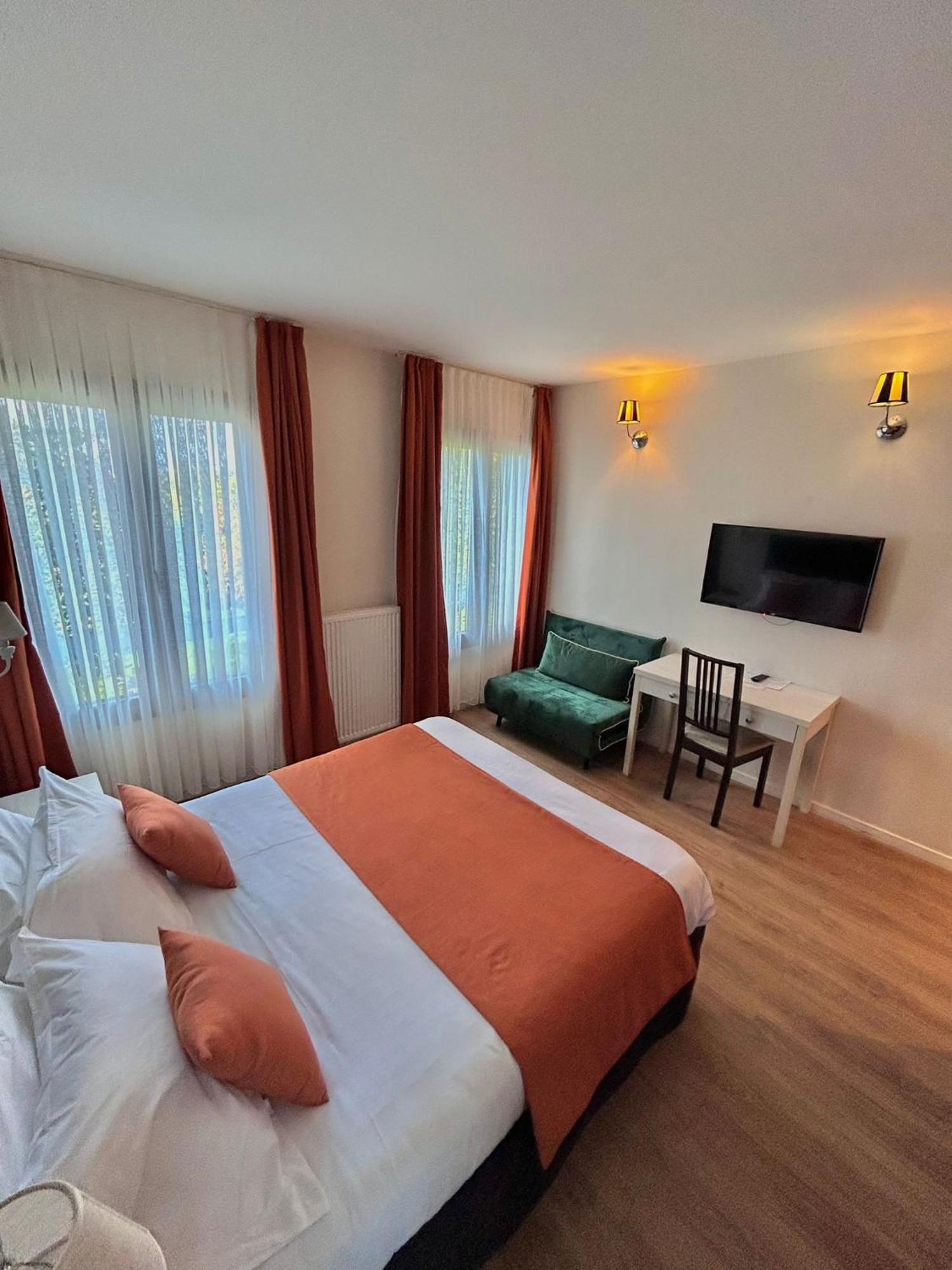 Thoiry Etoile Lodge Ngoại thất bức ảnh