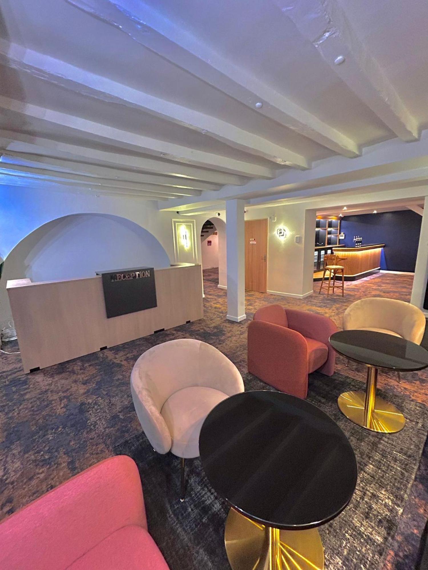 Thoiry Etoile Lodge Ngoại thất bức ảnh